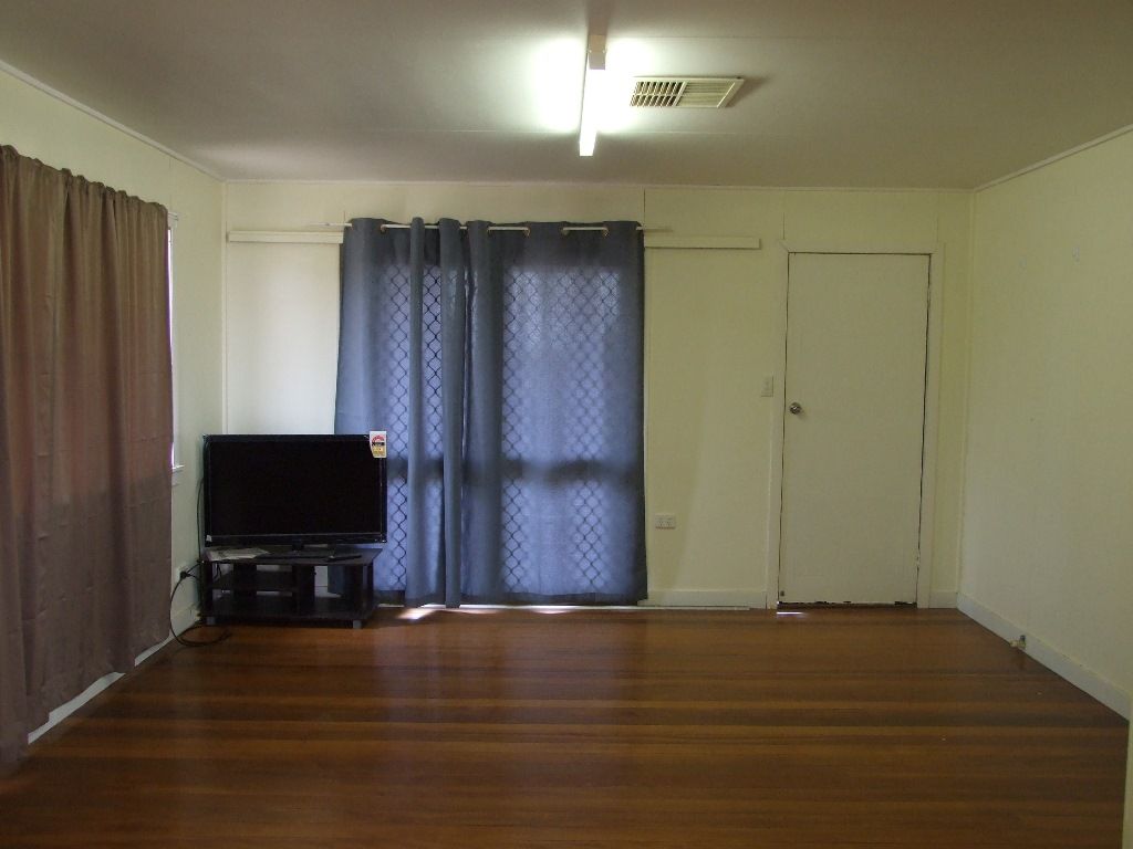 13 to 15 Flinders Street, ILFRACOMBE, QLD 4727