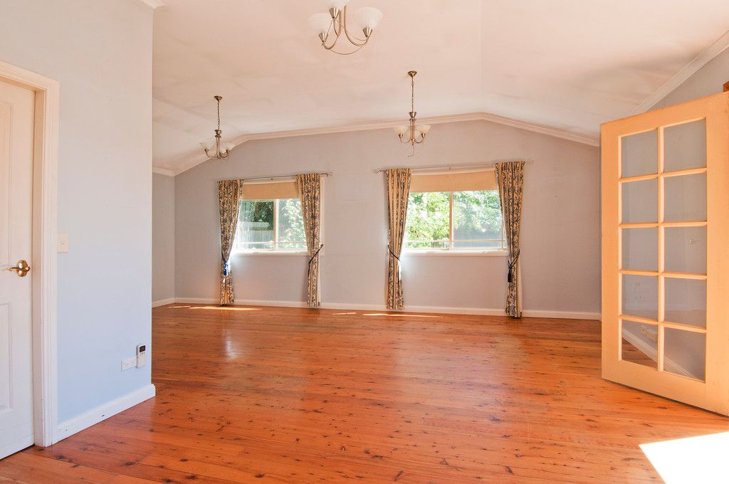 10A Harold Street, HILL TOP, NSW 2575