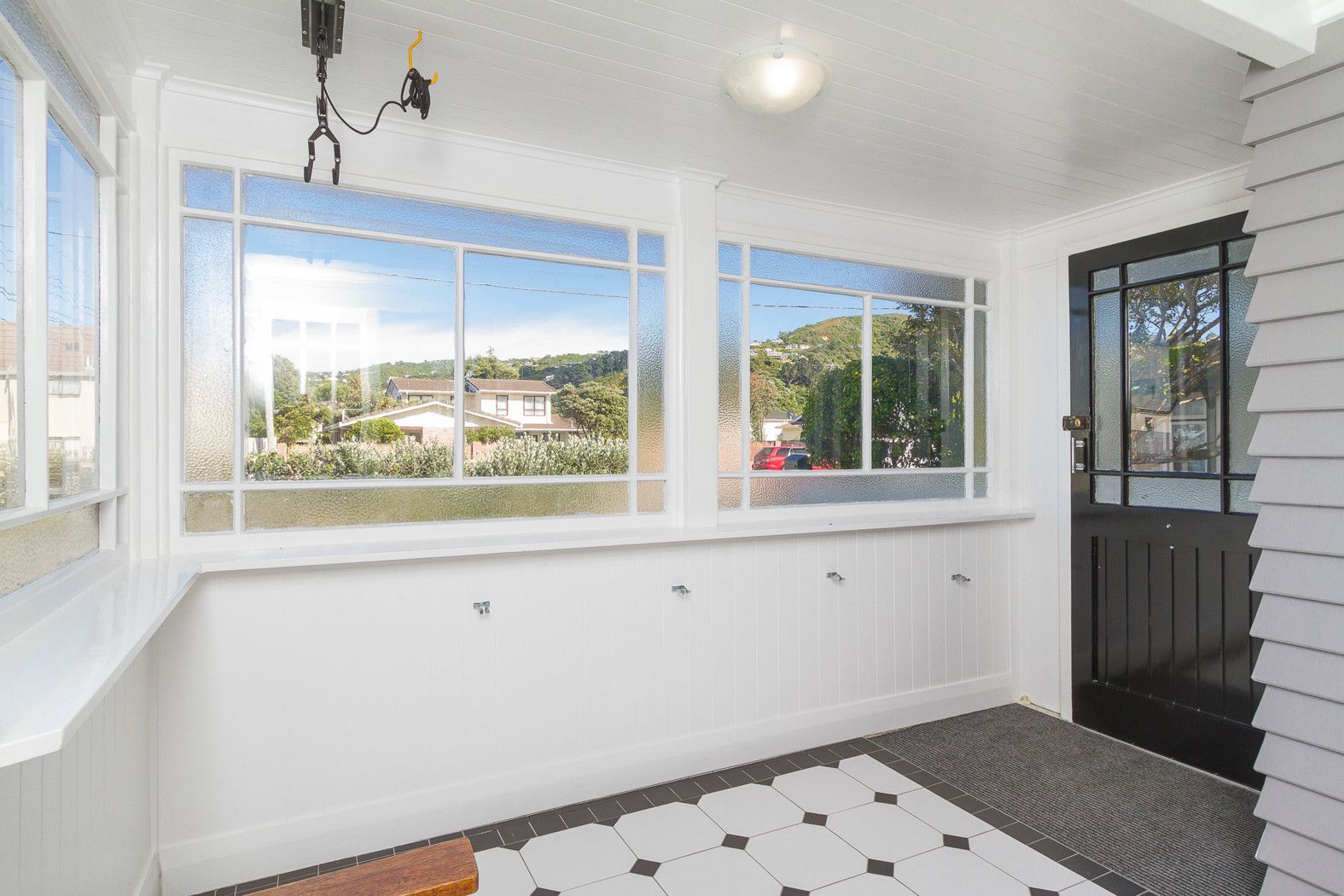 4 West Grove, ALICETOWN, Lower Hutt City