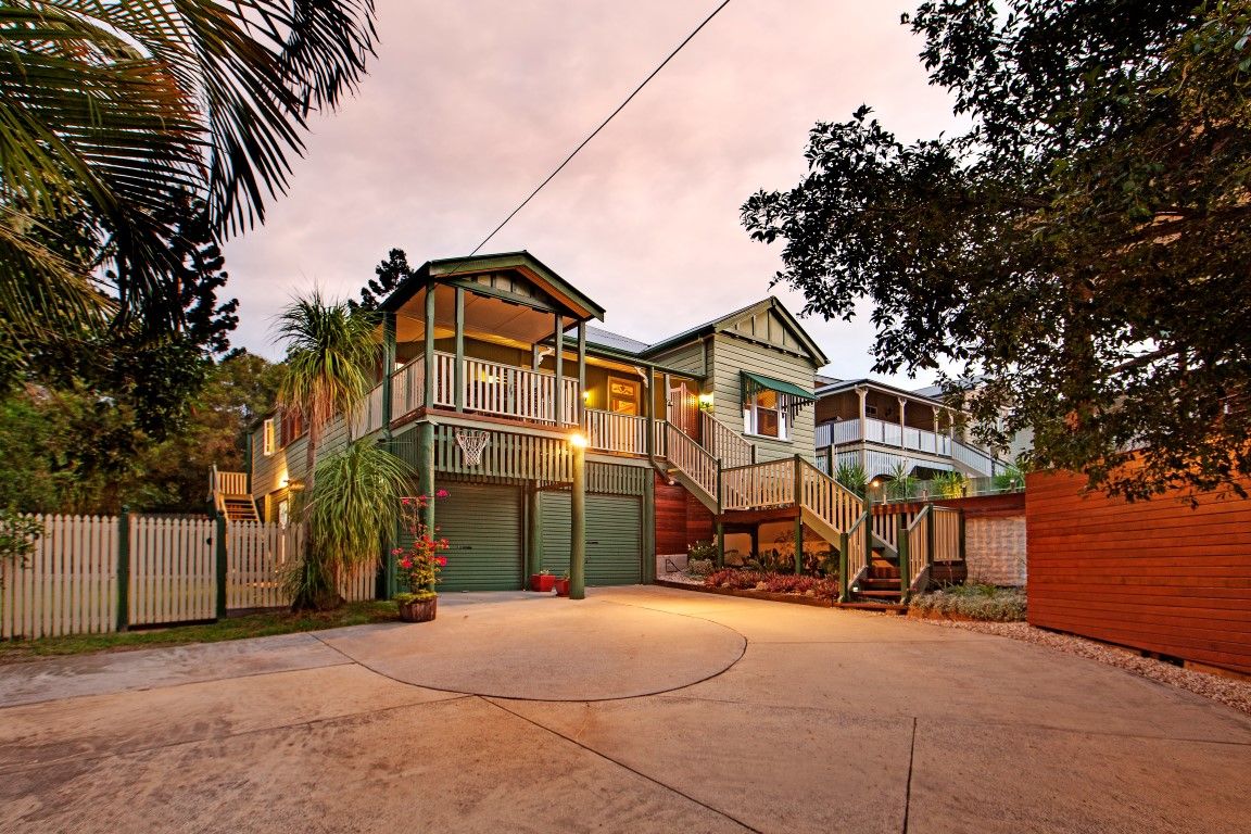 57 Raff Avenue, HOLLAND PARK, QLD 4121