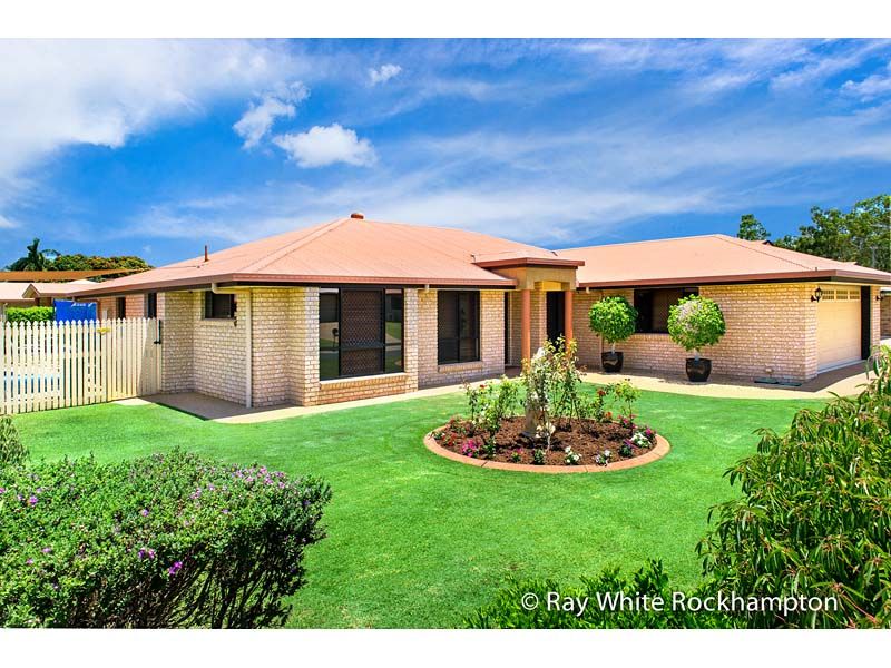 8 Harris Crescent, NORMAN GARDENS, QLD 4701