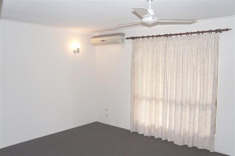 22 Keppel Avenue, CLINTON, QLD 4680