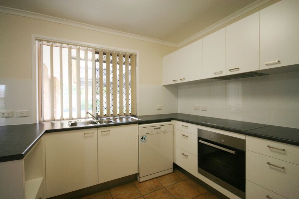 3 Diane Court, DECEPTION BAY, QLD 4508