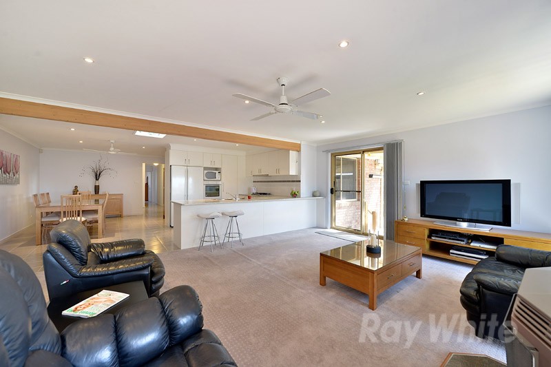 68 Lakeview Avenue, ROWVILLE, VIC 3178