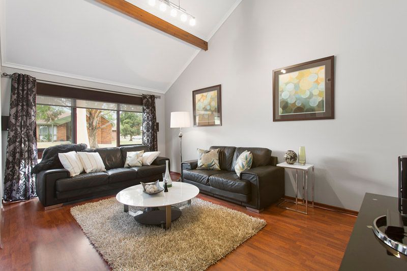 19 Ridder Court, DINGLEY VILLAGE, VIC 3172