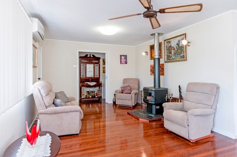 8 Farr Street, EAST IPSWICH, QLD 4305
