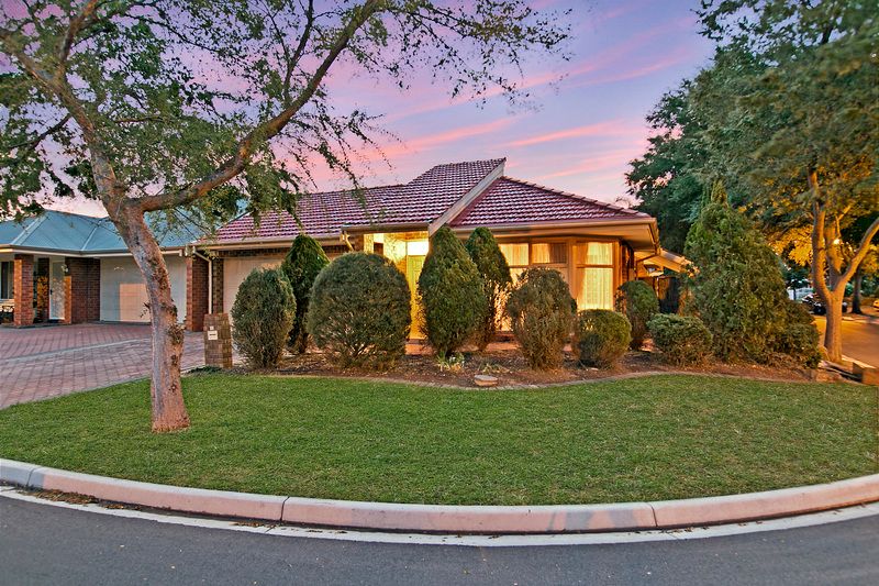 11 Knightsbridge Terrace, OAKDEN SA 5086