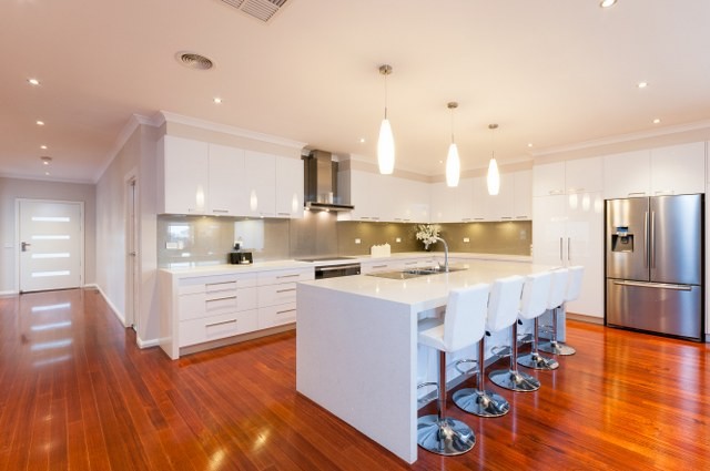 12 Viewside Crescent, CRAIGIEBURN, VIC 3064