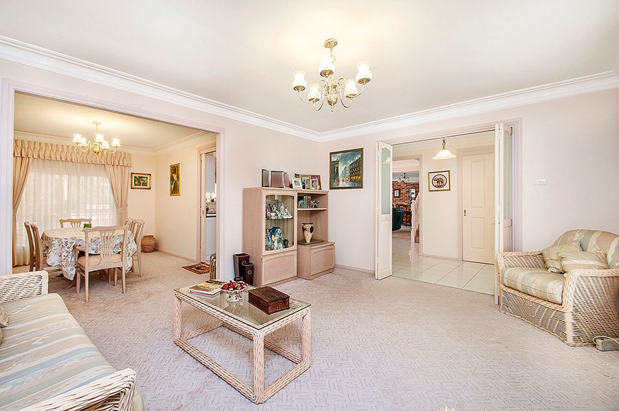 16 Goshawk Crescent, WORONORA HEIGHTS, NSW 2233