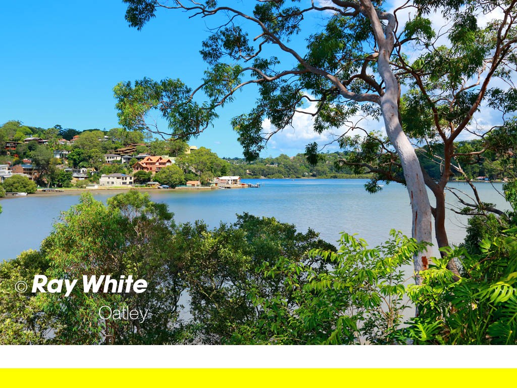 48 Lansdowne Parade, OATLEY, NSW 2223