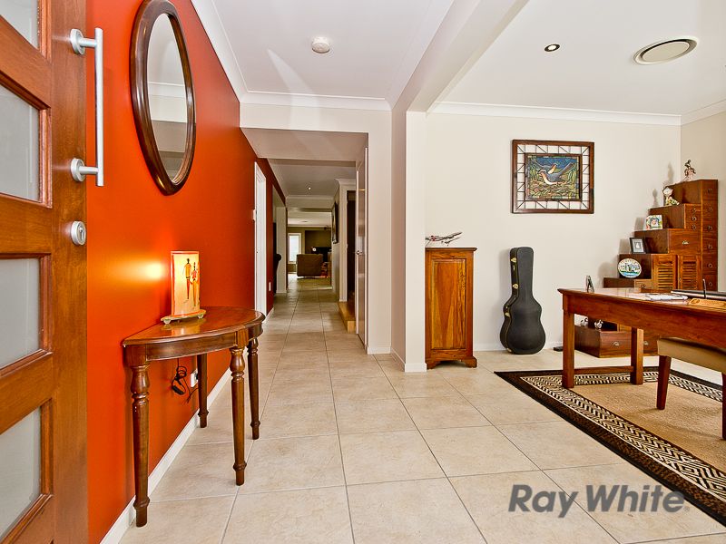 14 Michael Place, BRACKEN RIDGE, QLD 4017