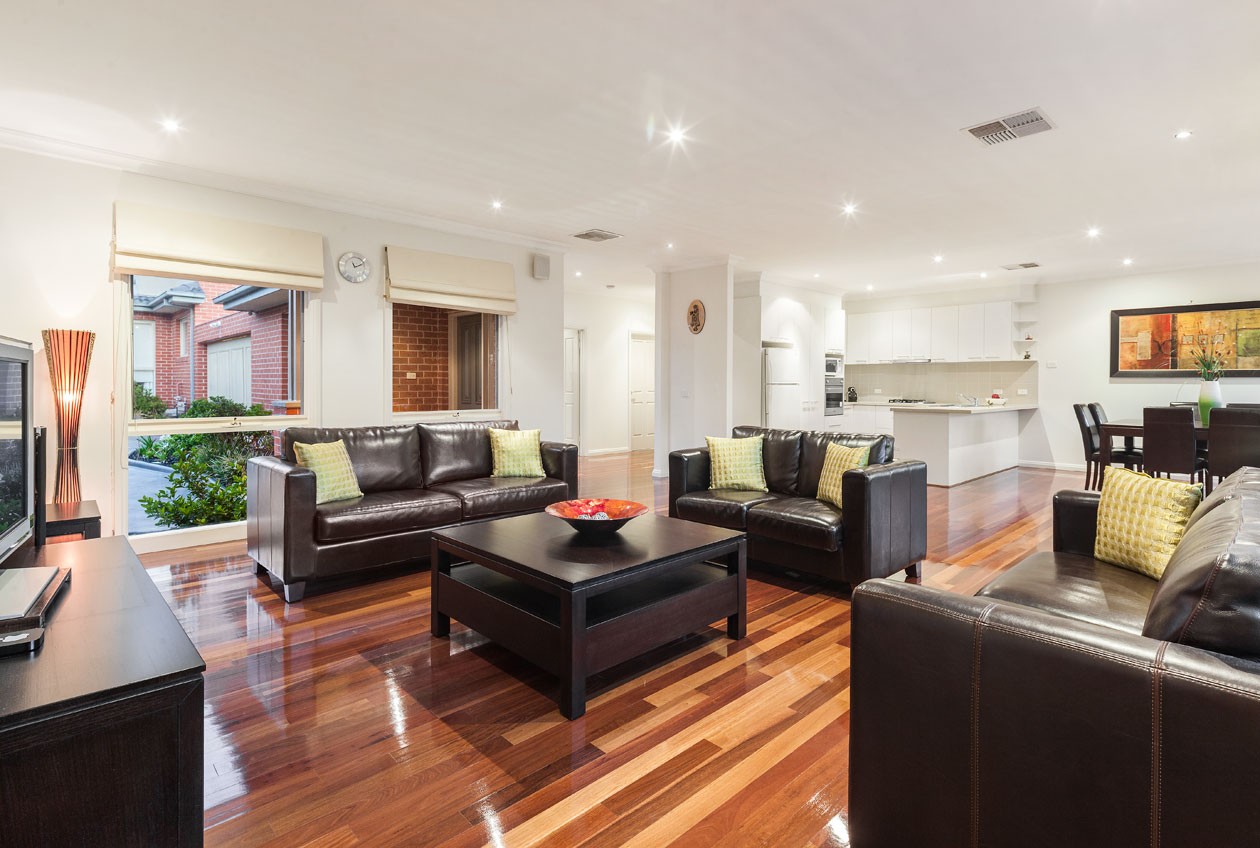 2/15 Alexander Avenue, OAKLEIGH EAST, VIC 3166