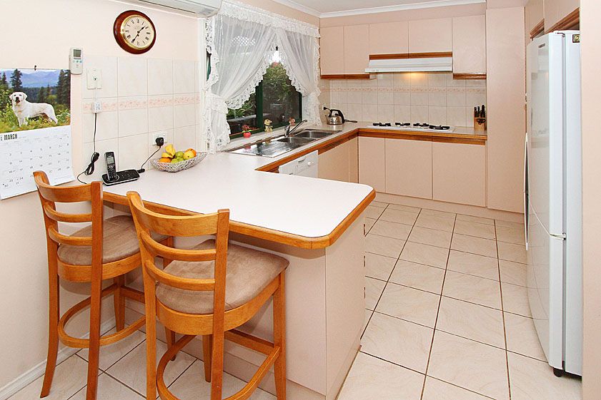 2/11 Bradley Drive, MILL PARK, VIC 3082