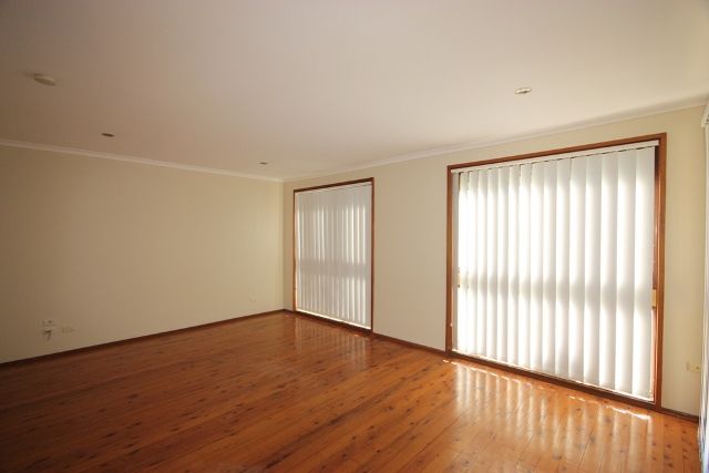 20 Horatio Place, ROSEMEADOW, NSW 2560