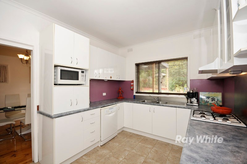 295 Stud Road, WANTIRNA SOUTH, VIC 3152