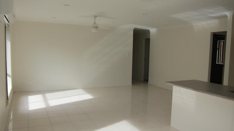 37 Custodian Crescent, ORMEAU, QLD 4208