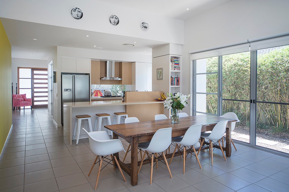 2569 Cressbrook Drive, HOPE ISLAND, QLD 4212