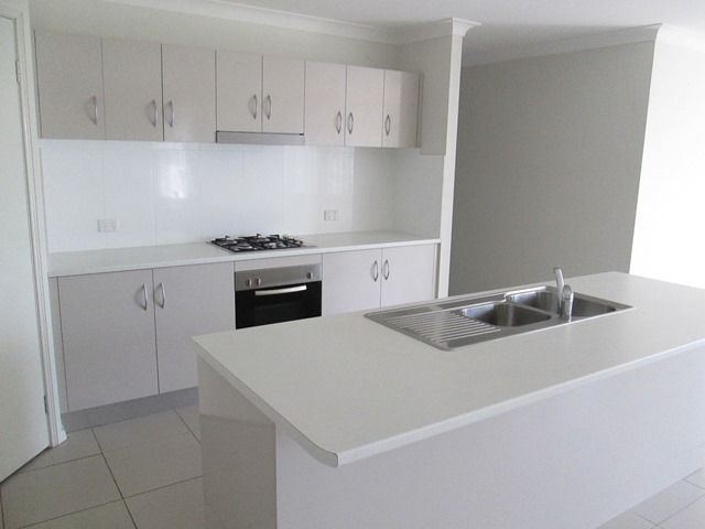 11 York Place, RAWORTH, NSW 2321