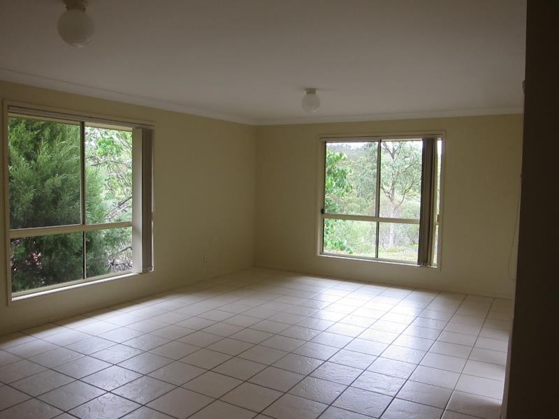 35 Outlook Terrace, FERNY GROVE, QLD 4055