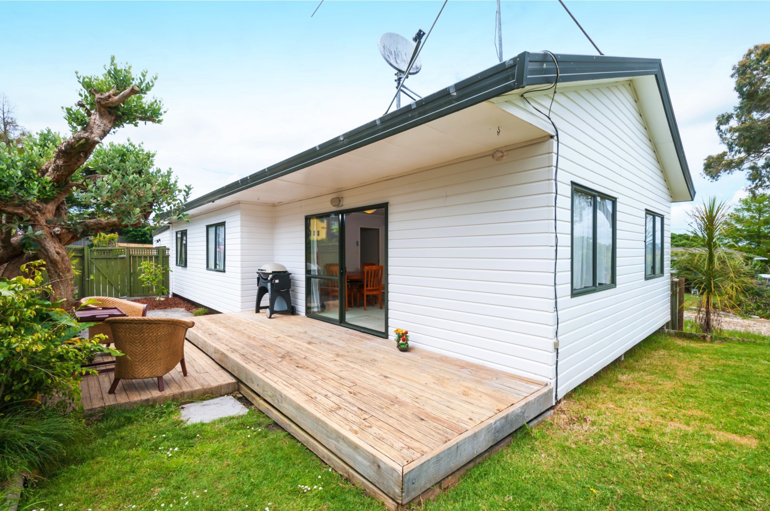 7a Oteha Valley Road, ALBANY, North Shore City