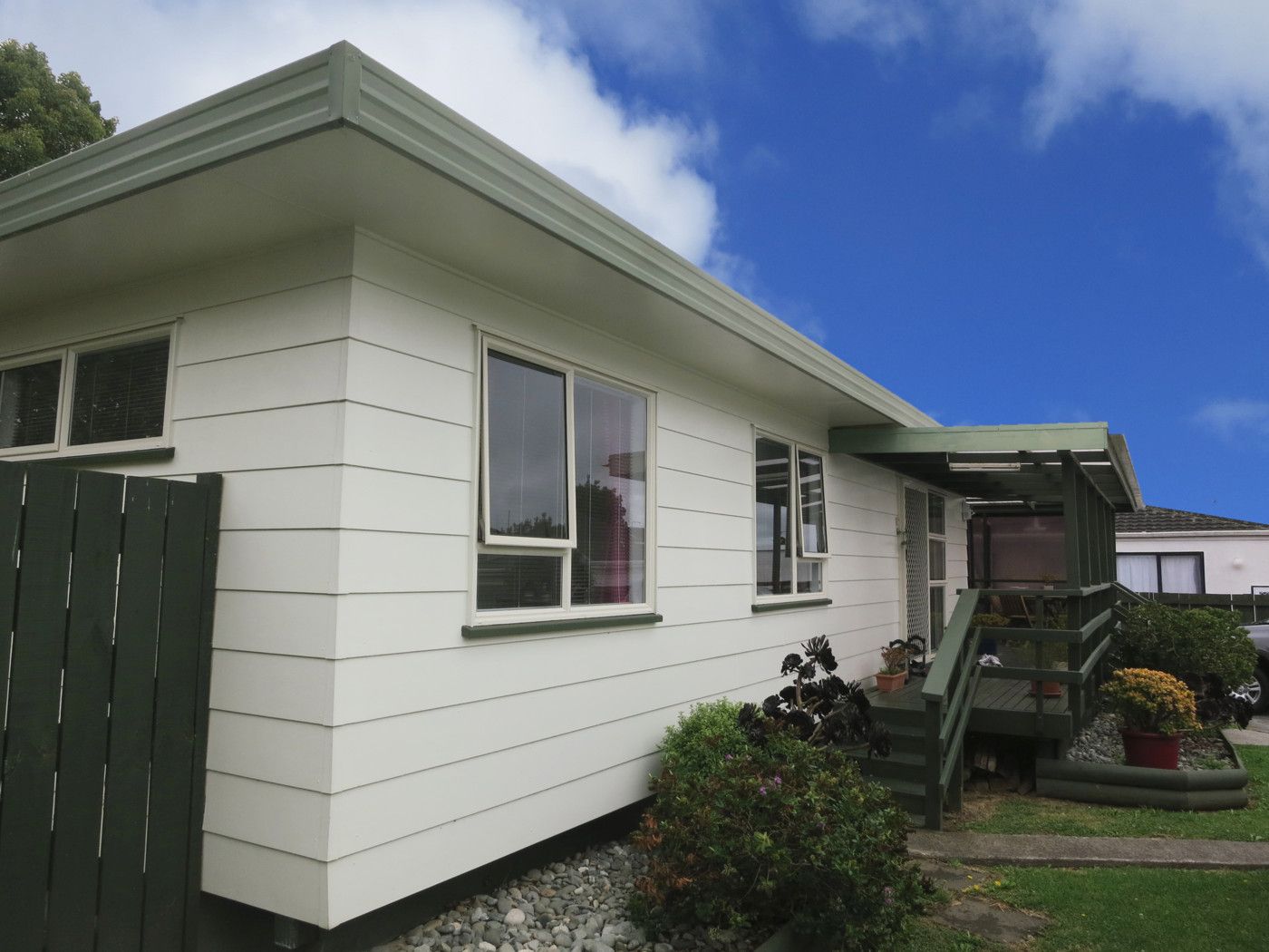 11B Margaret Road, PAPATOETOE, Manukau City