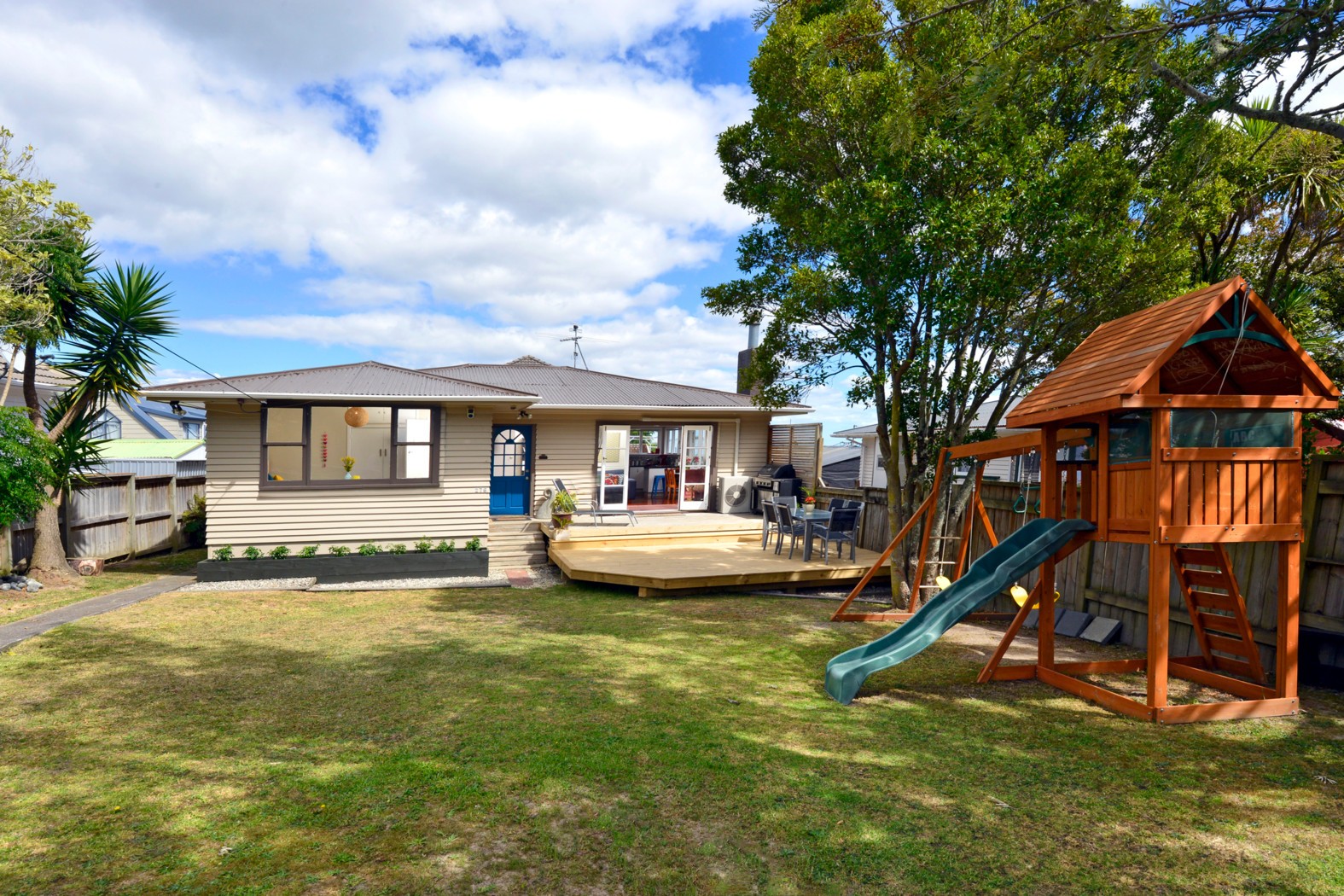 276 Rangatira Road, BEACH HAVEN, North Shore City