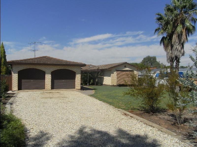 106 Pell Street, HOWLONG NSW 2643