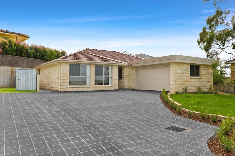 3 Canberra Road, SYLVANIA NSW 2224
