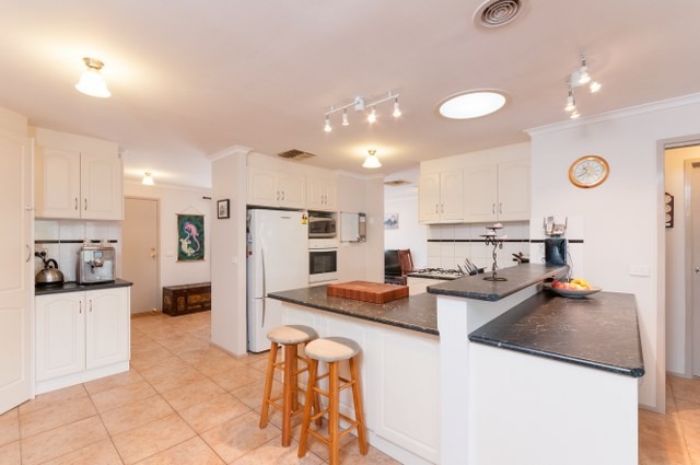 63 Abercarn Avenue, CRAIGIEBURN, VIC 3064