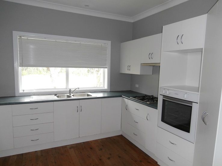 32 Albatross Road, NOWRA, NSW 2541