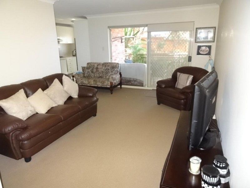 2/67 Queens Road, HURSTVILLE, NSW 2220