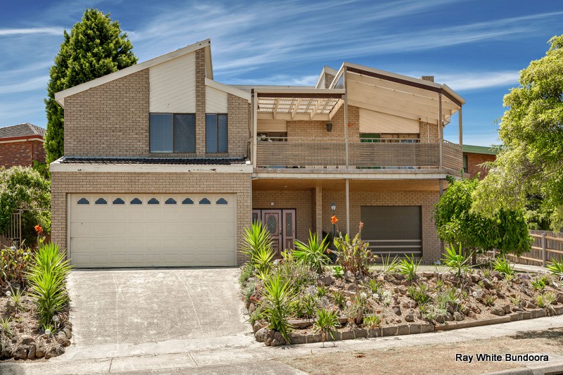 2 Homestead Place, MILL PARK, VIC 3082