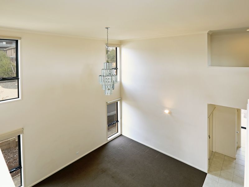 10 Montril Court, HIGHTON, VIC 3216