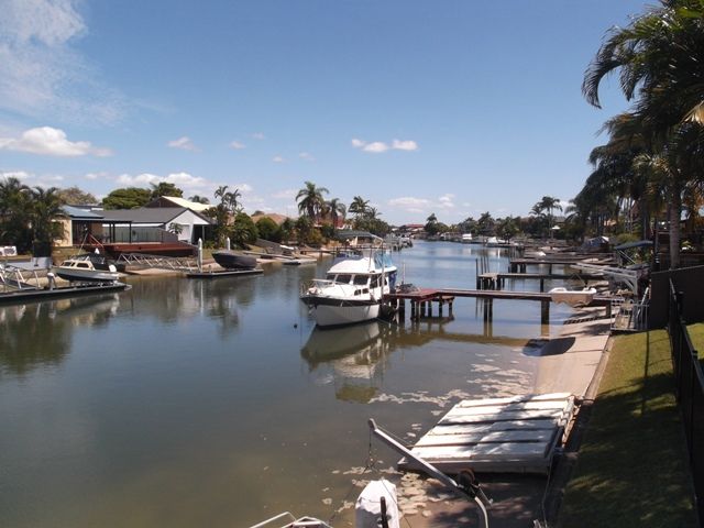 92 Oxley Drive, PARADISE POINT, QLD 4216