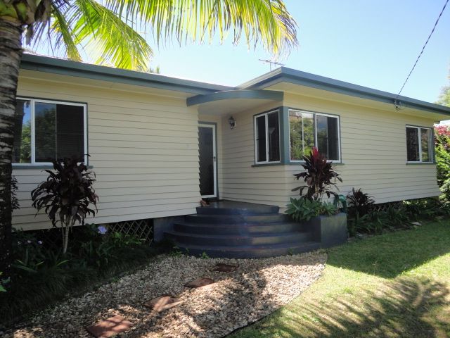 16 Irvine Street, KAIRI QLD 4872