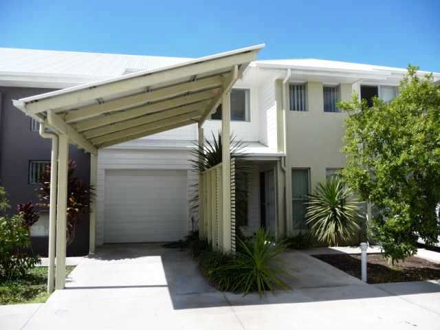 49 Dalton Drive, MAROOCHYDORE QLD 4558