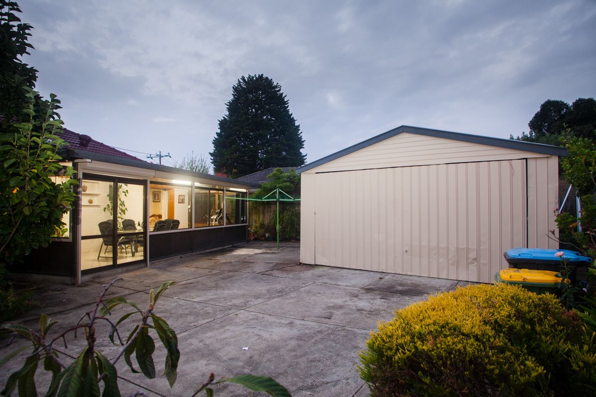 63 Lewis Road, WANTIRNA SOUTH, VIC 3152
