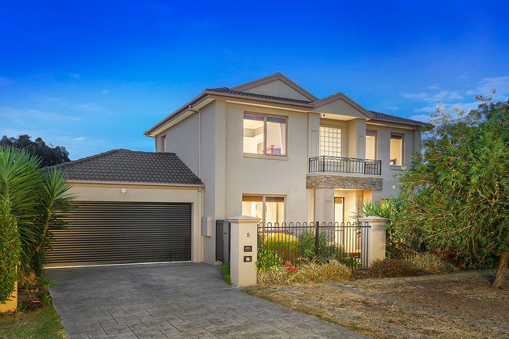 5 James Street, TEMPLESTOWE LOWER VIC 3107