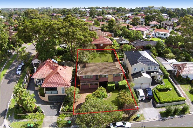 19 Stanbury Street, GLADESVILLE NSW 2111