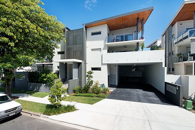 11/12 Barramul Street, BULIMBA, QLD 4171