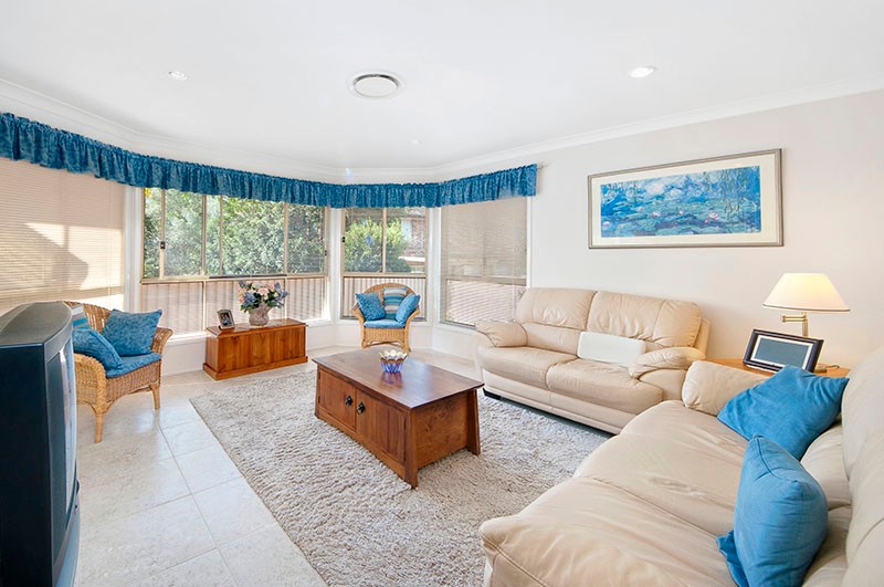 13 Berry Grove, MENAI, NSW 2234