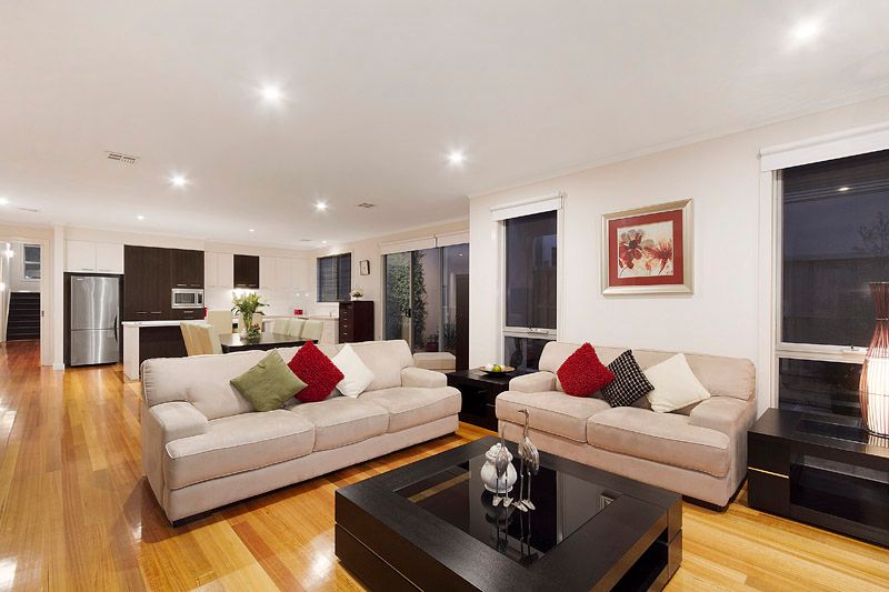 11 Tyrrell Terrace, WATERWAYS VIC 3195