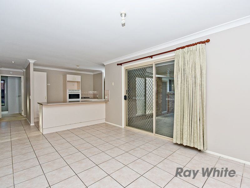 17 Frensham Crescent, BOONDALL, QLD 4034
