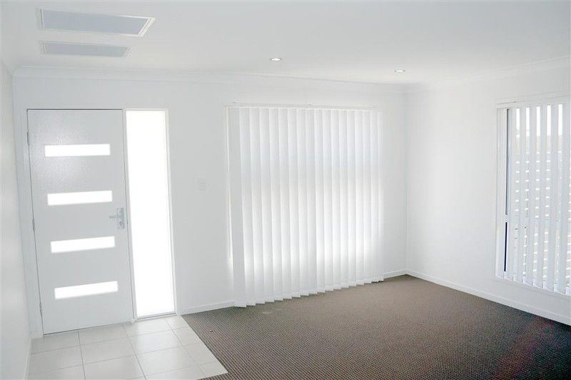 7 Lenthall Street, BOYNE ISLAND, QLD 4680