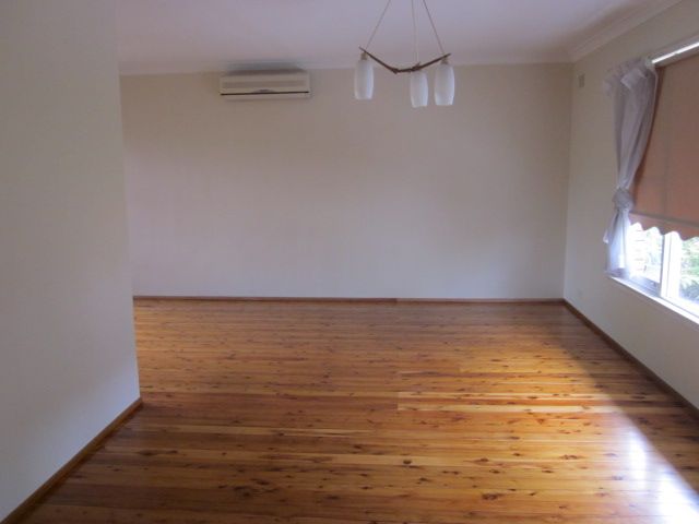 5 Stephen Road, ENGADINE, NSW 2233
