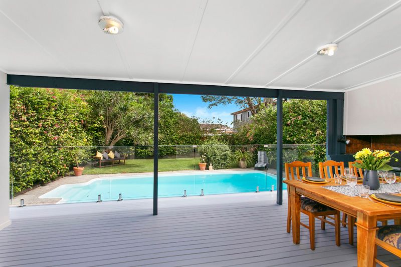10 Travers Road, CURL CURL NSW 2096