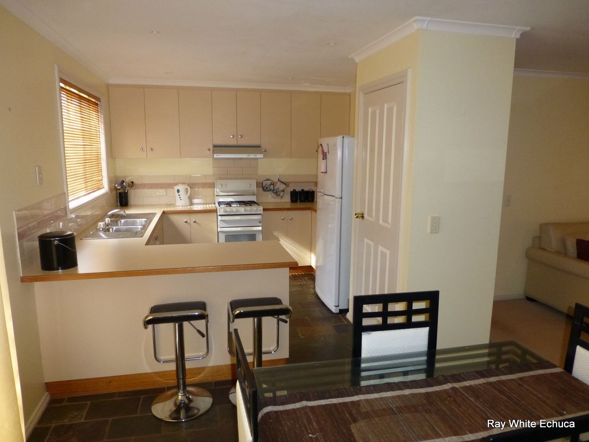 50 Mitchell Street, ECHUCA, VIC 3564