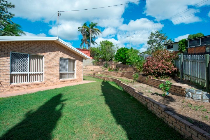34 Wilga Street, KIN KORA, QLD 4680