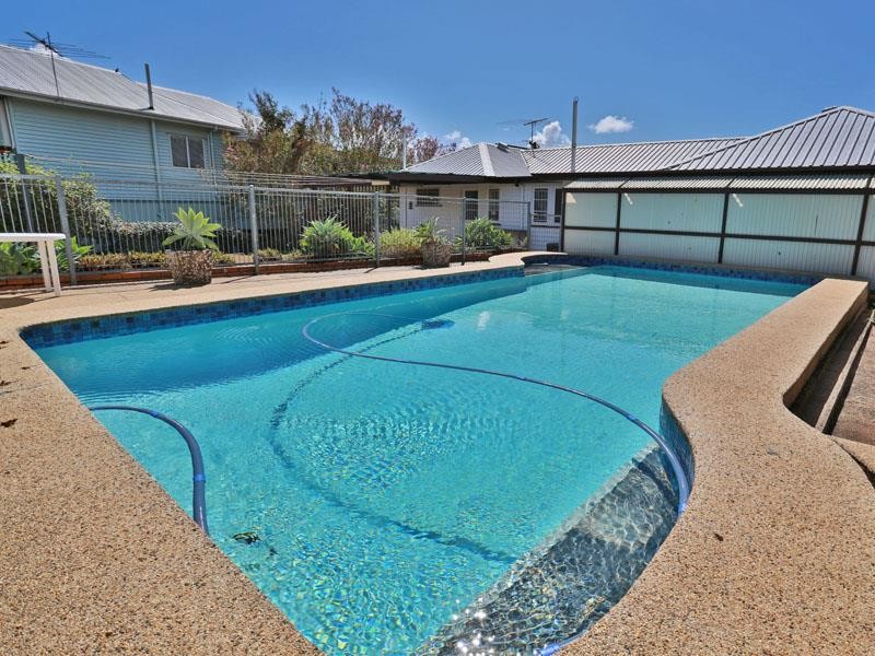 18 Kennedy Street, BRIGHTON, QLD 4017
