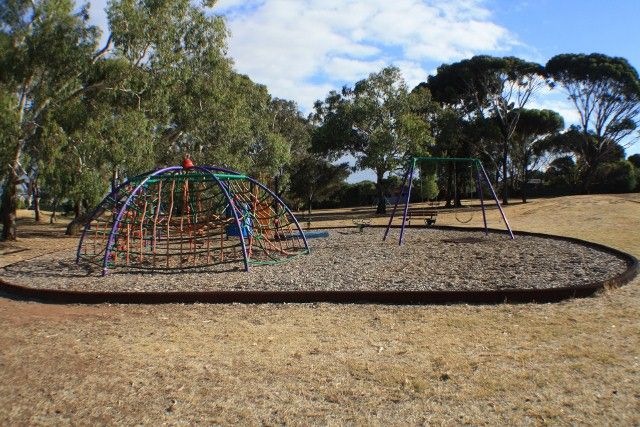 7 Oswin Court, MORPHETT VALE, SA 5162